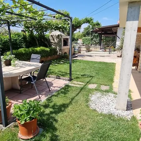 App Maria 1 Zambratija (Istria)