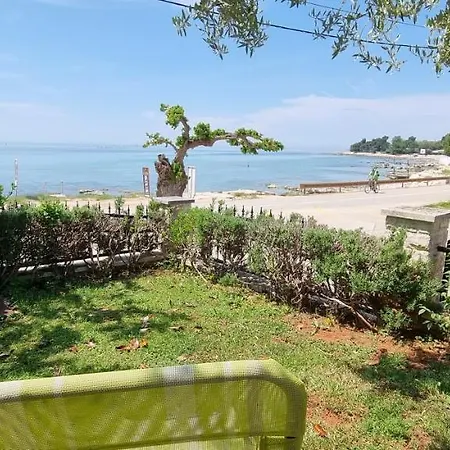App Maria 1 Apartman Zambratija