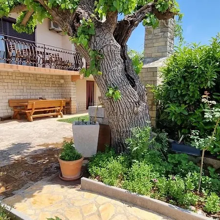 App Maria 1 Apartman *